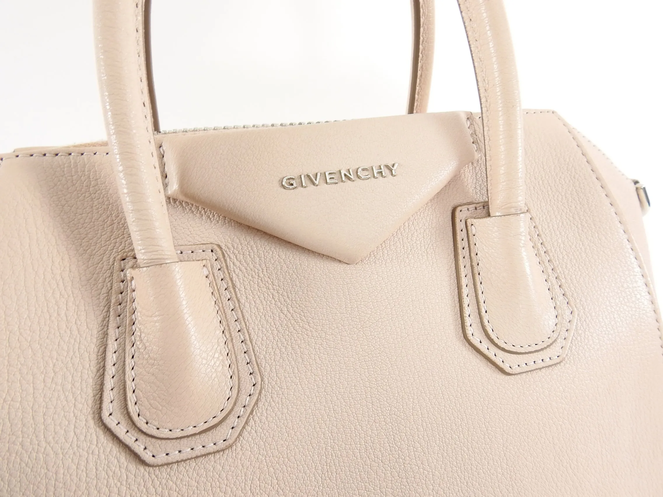 Givenchy Antigona Small Nude Bag
